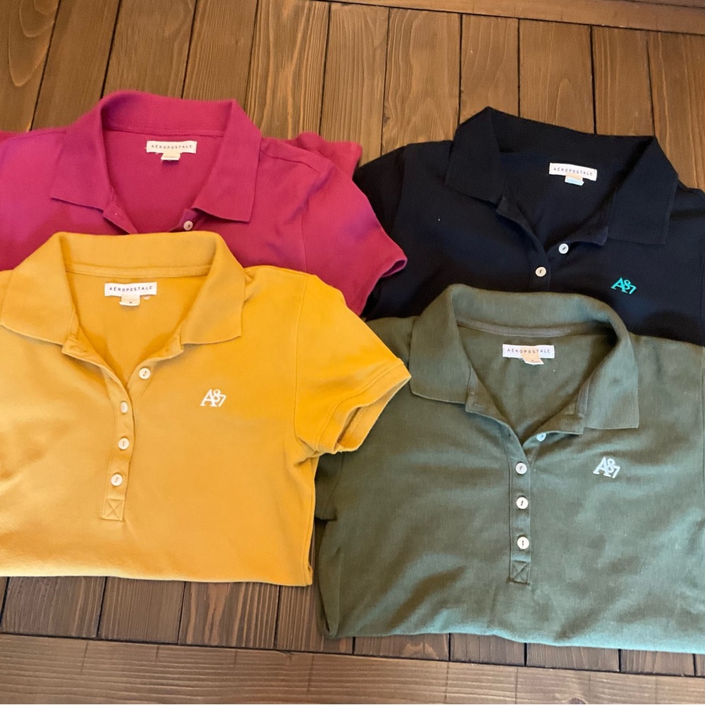 💰 Bundle Steal 💰 4 Aeropostale Women’s Polo Shirts in Medium